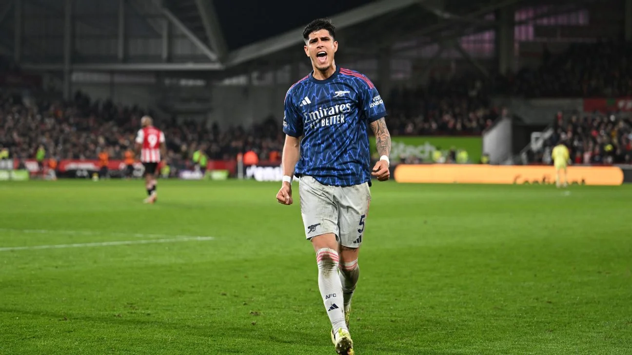 Hincapié brilla con asistencia, pero Arsenal tropieza ante Brentford